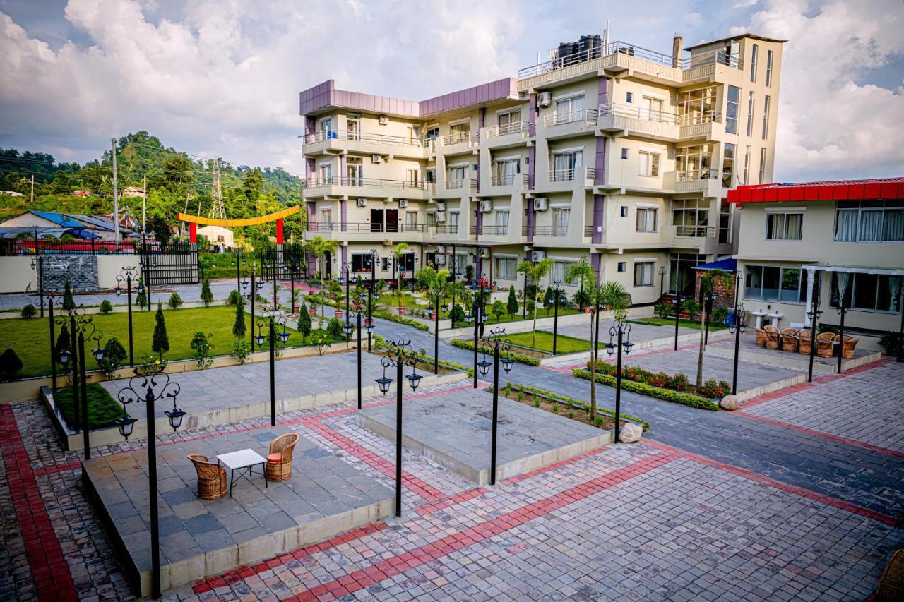 Quick 20 Riverside Hotel Amlekhganj Екстер'єр фото